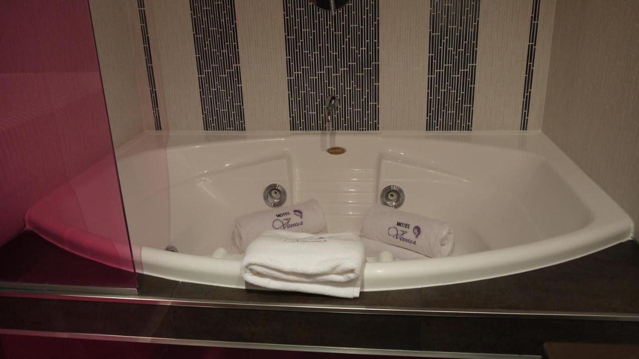 V Hotel Arroyomolinos Rom bilde