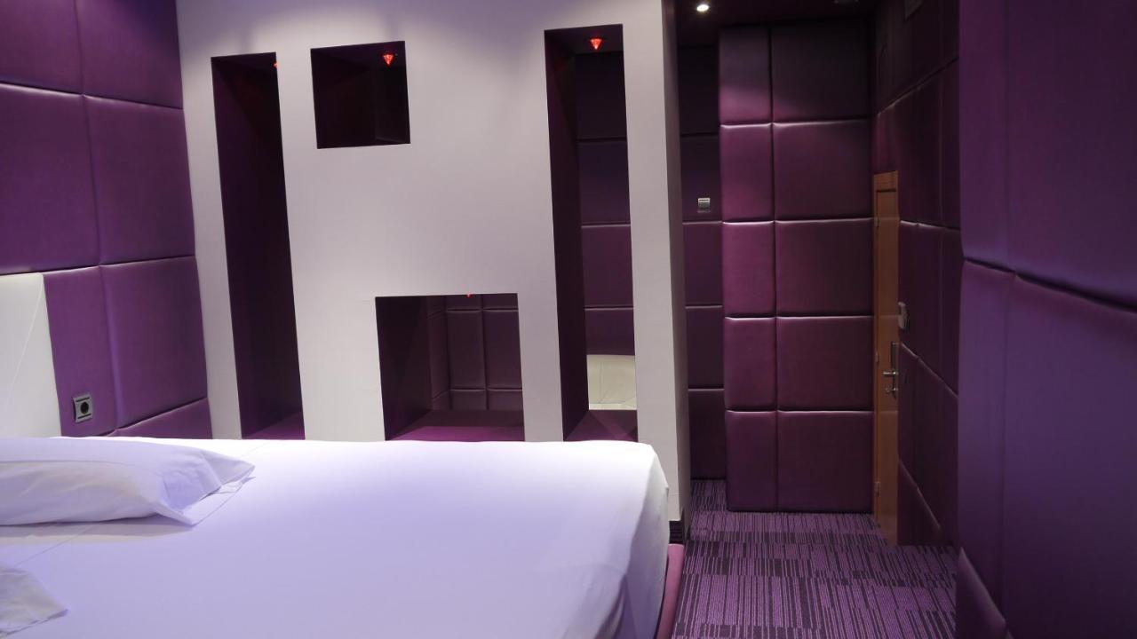 V Hotel Arroyomolinos Eksteriør bilde